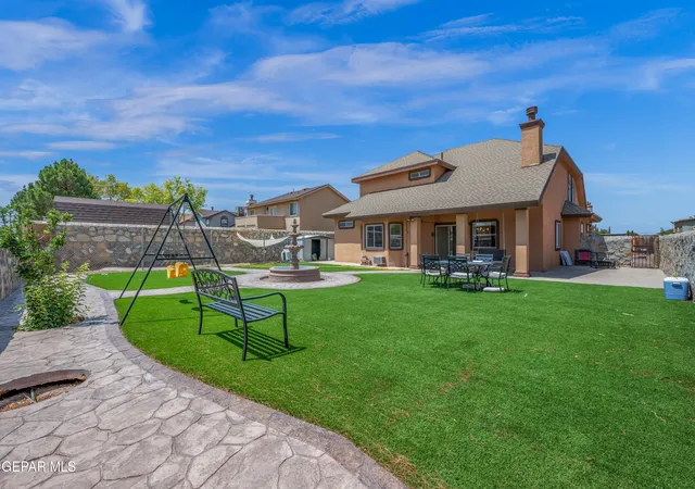 Photo 3 of Single family home for sale at 1462 Dos Deannas Dr, El Paso, TX 79936 | MLS# 949284 | Listing updated on 2026-09-11