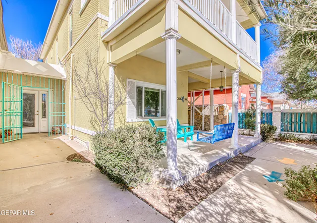 Photo 3 of Single family home for sale at 1003 Wyoming Ave, El Paso, TX 79902 | MLS# 949308 | Listing updated on 2026-09-20