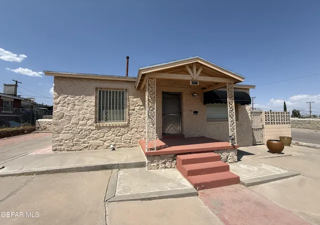 Photo 2 of Single family home for sale at 3731 Jefferson Ave, El Paso, TX 79930 | MLS# 949319 | Listing updated on 2026-09-04