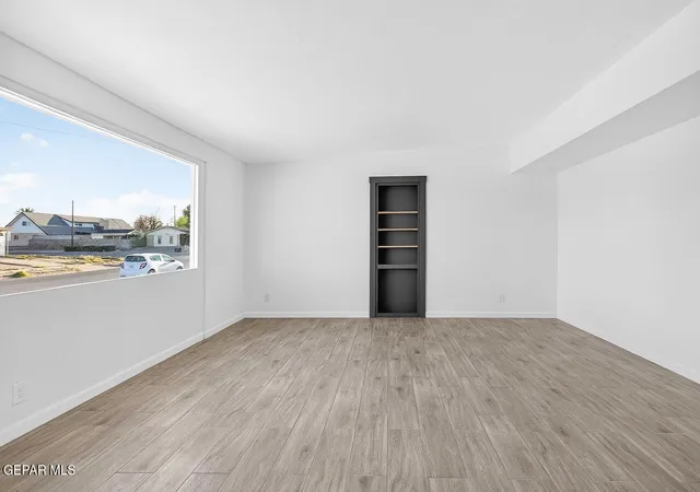 Photo 4 of Single family home for sale at 10105 Saigon Dr, El Paso, TX 79925 | MLS# 949320 | Listing updated on 2026-09-06