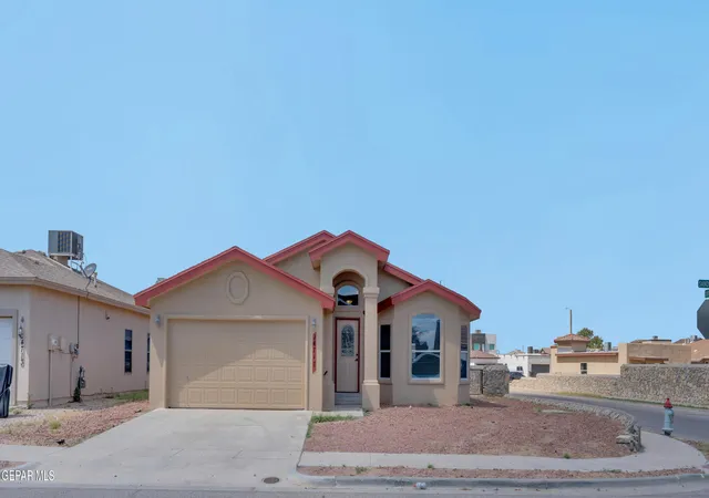 2nd image of 14717 Sand Gate Dr, El Paso, TX 79928 | MLS# 949490