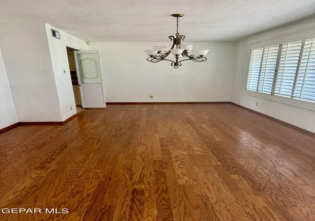 Photo 4 of Sale Pending at 3264 Vogue Dr, El Paso, TX 79935 | MLS# 949369 | Listing updated on 2026-08-25