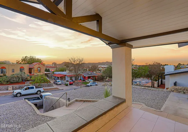 Photo 4 of Single family home for sale at 2110 N Kansas St, El Paso, TX 79902 | MLS# 949778 | Listing updated on 2026-08-23