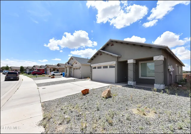 Single family home for sale at 11636 Flor Achillea, Socorro, TX 79927 | MLS# 949417