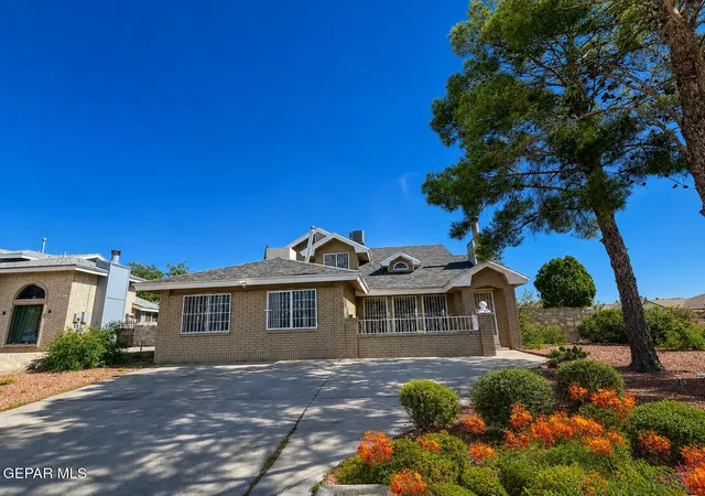 1st image of 11829 Henry Phipps Dr, El Paso, TX 79936 | MLS# 949436