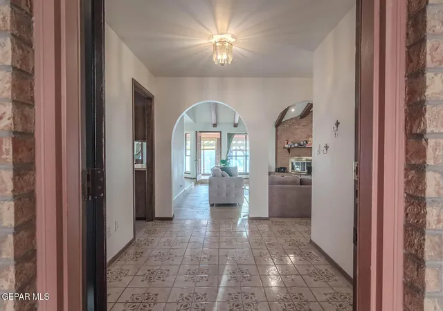 Photo 3 of Sale Pending at 801 Bella Cumbre Dr, El Paso, TX 79912 | MLS# 949432 | Listing updated on 2026-09-01