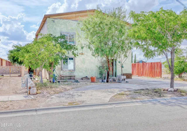 2nd image of 651 Teichelkamp Dr, El Paso, TX 79928 | MLS# 949453
