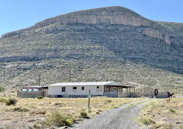 Photo 2 of Sale Pending at 7190 Buffalo Rd, El Paso, TX 79938 | MLS# 949446 | Listing updated on 2026-09-25