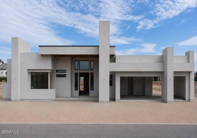 Photo 2 of Single family home for sale at 417 Vista Del Rio Ave, El Paso, TX 79932 | MLS# 949447 | Listing updated on 2026-08-17