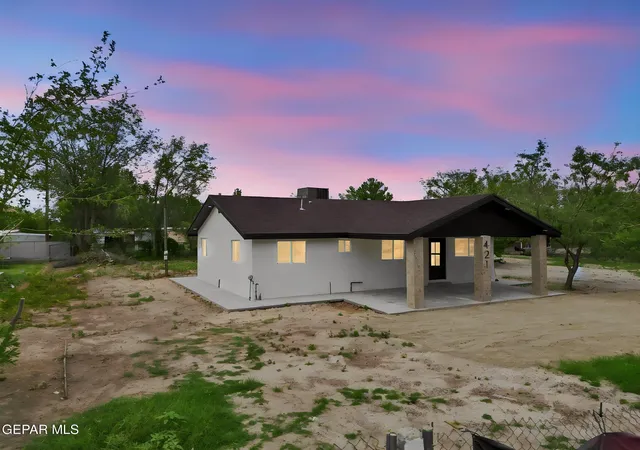 Photo 4 of Sale Pending at 421 Santa Martina Dr, Socorro, TX 79927 | MLS# 949464 | Listing updated on 2026-08-24