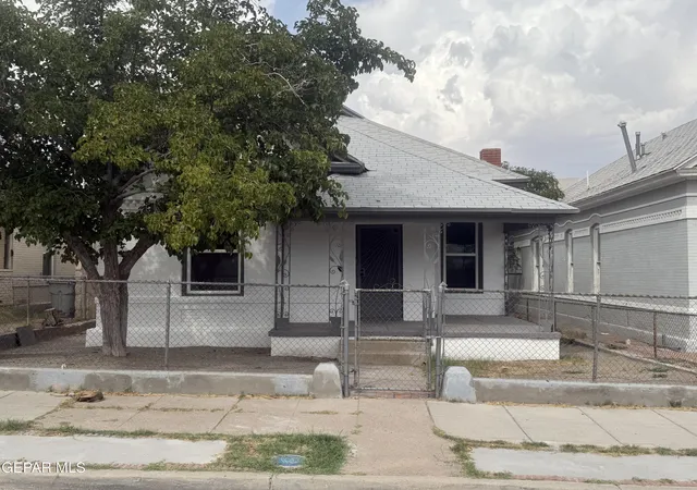 1st image of 1102 N Florence St, El Paso, TX 79902 | MLS# 949486