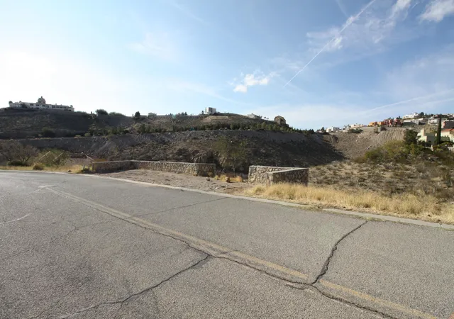 2nd image of 38 Kingery Dr, El Paso, TX 79902 | MLS# 949473