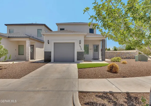 Photo 3 of Single family home for sale at 1076 Haper Ct, El Paso, TX 79932 | MLS# 949641 | Listing updated on 2026-09-14