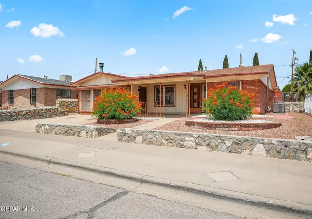 Photo 2 of Single family home for sale at 4753 Fairbanks Dr, El Paso, TX 79924 | MLS# 949735 | Listing updated on 2026-08-20