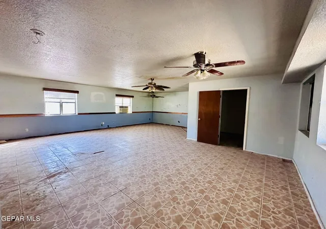 5th image of 8206 Loma Vista Pl, El Paso, TX 79907 | MLS# 949543