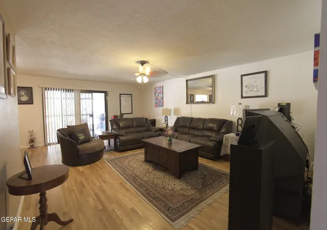 4th image of 3029 Taylor Ave, El Paso, TX 79930 | MLS# 949557