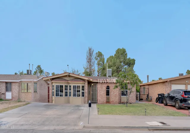 2nd image of 15341 Northport Ct, Horizon City, TX 79928 | MLS# 949643