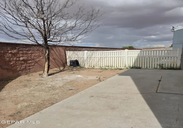 17th image of 10270 Valle Del Sol Dr, El Paso, TX 79924 | MLS# 949569