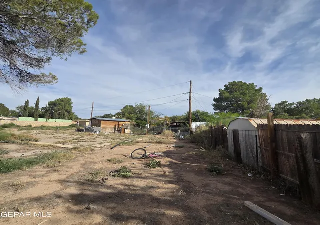 4th image of 210 Wewoka Dr, Socorro, TX 79927 | MLS# 949576