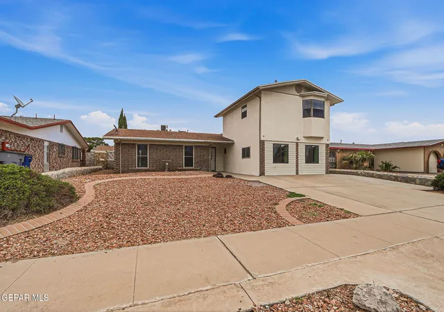 Photo 1 of Single family home for sale at 3216 Beachcomber Dr, El Paso, TX 79936 | MLS# 949588 | Listing updated on 2026-09-17