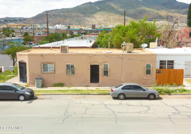 3rd image of 2201 Magoffin Ave, El Paso, TX 79901 | MLS# 949604