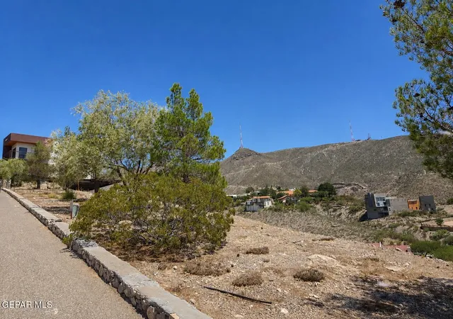 4th image of 8 Sierra Crest Dr, El Paso, TX 79902 | MLS# 949628