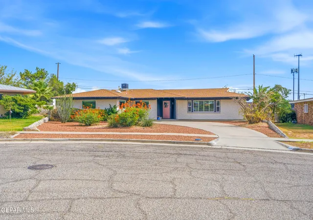 Photo 1 of Single family home for sale at 224 Viking Dr, El Paso, TX 79912 | MLS# 949630 | Listing updated on 2026-09-14