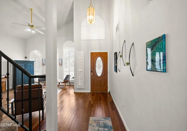 Photo 3 of Sale Pending at 1000 Sun Ridge Dr, El Paso, TX 79912 | MLS# 949836 | Listing updated on 2026-09-23