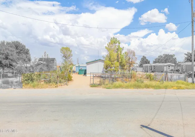 Photo 1 of Single family home for sale at 106 Ennis St, El Paso, TX 79928 | MLS# 949632 | Listing updated on 2026-09-10