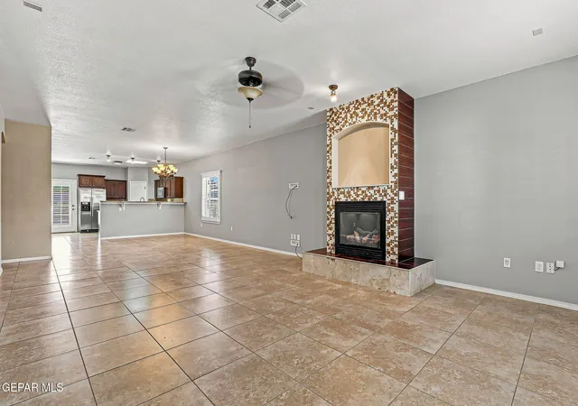 Photo 3 of Single family home for sale at 1612 Rayado Crk Ln, El Paso, TX 79911 | MLS# 949704 | Listing updated on 2026-09-18