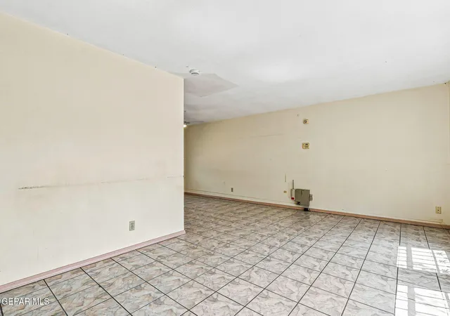 Photo 3 of Single family home for sale at 11339 Quintana Dr, El Paso, TX 79936 | MLS# 949684 | Listing updated on 2026-09-22