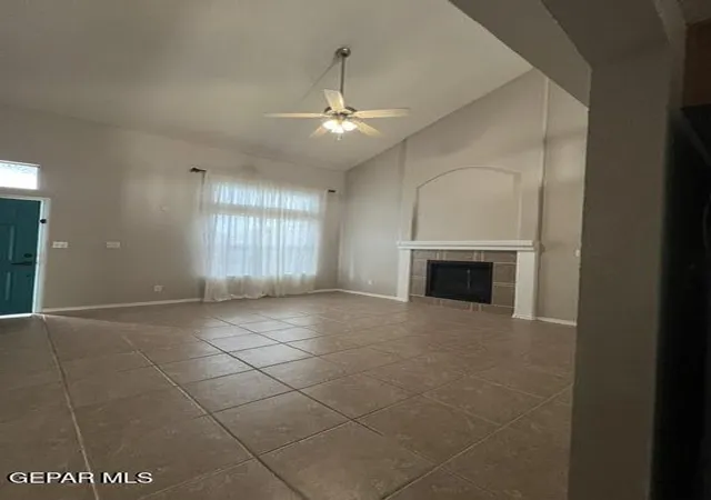 Photo 4 of Single family home for sale at 11105 Bullseye St, El Paso, TX 79934 | MLS# 949840 | Listing updated on 2026-08-22