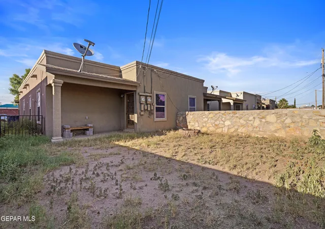 2nd image of 5732 Saluki Dr, El Paso, TX 79924