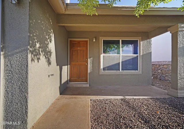 4th image of 5732 Saluki Dr #A & B, El Paso, TX 79924 | MLS# 949714