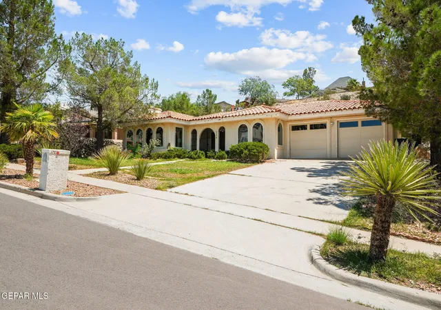 Photo 1 of Sale Pending at 856 Hempstead Dr, El Paso, TX 79912 | MLS# 949818 | Listing updated on 2026-09-02