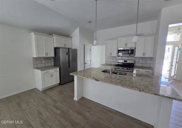 Photo 3 of Sale Pending at 1313 Meadow Rd, Canutillo, TX 79835 | MLS# 949720 | Listing updated on 2026-08-27