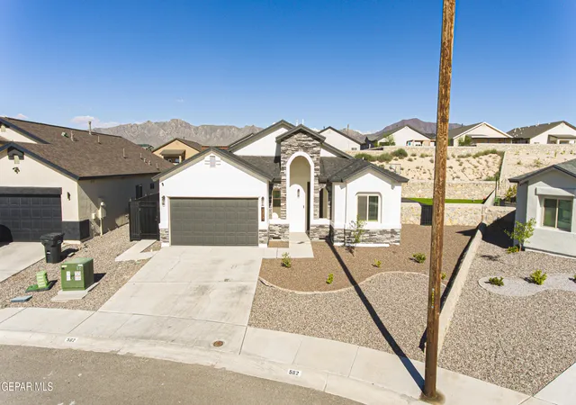 Photo 2 of Sale Pending at 582 Osier Dr, Canutillo, TX 79835 | MLS# 949743 | Listing updated on 2026-09-08