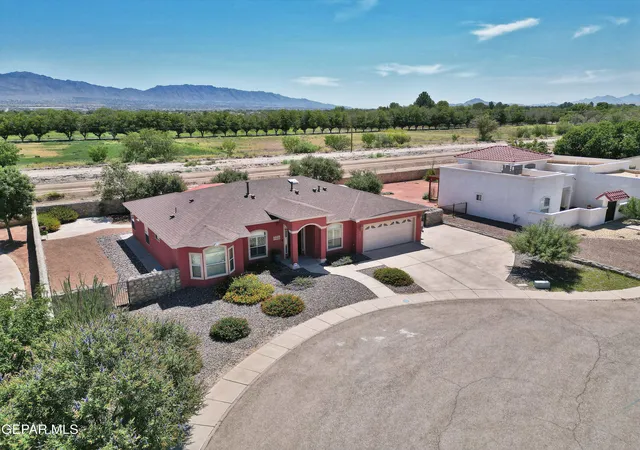 Photo 3 of Sale Pending at 920 Tyler Seth Ave, El Paso, TX 79932 | MLS# 949852 | Listing updated on 2026-08-28