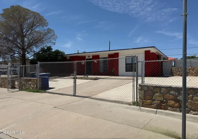 3rd image of 231 Mecca Dr, El Paso, TX 79907 | MLS# 949856