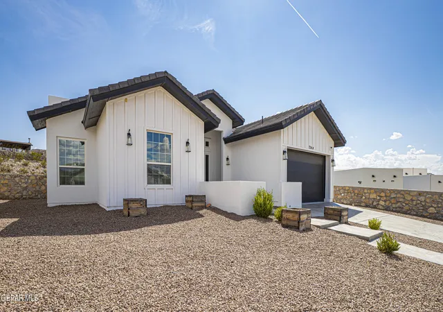Photo 3 of Single family home for sale at 7344 Bobcat Hollow Dr, El Paso, TX 79911 | MLS# 949835 | Listing updated on 2026-09-06