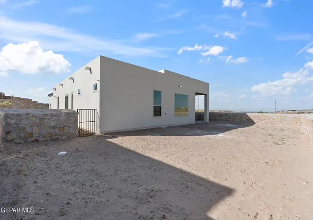 23rd image of 14561 Leyland Pkwy, Horizon City, TX 79928 | MLS# 949848
