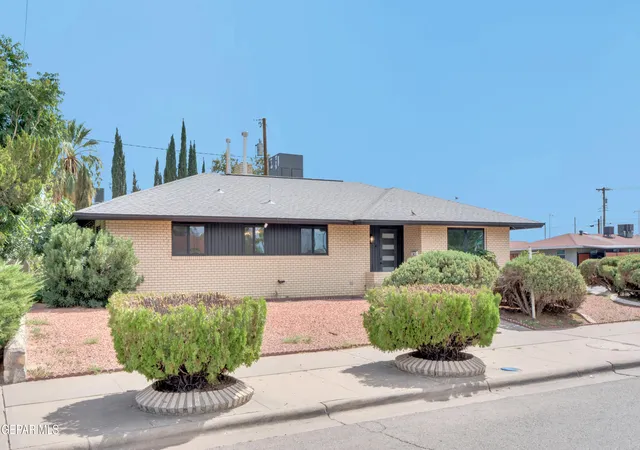 2nd image of 9700 Cosmos Ave, El Paso, TX 79925 | MLS# 949858