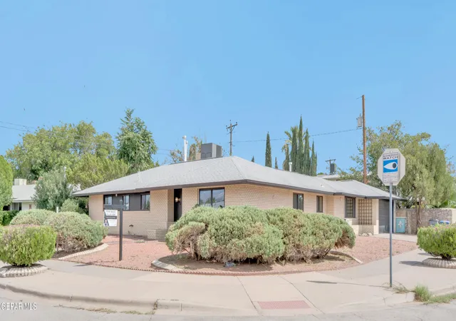 Photo 3 of Sale Pending at 9700 Cosmos Ave, El Paso, TX 79925 | MLS# 949858 | Listing updated on 2026-08-26