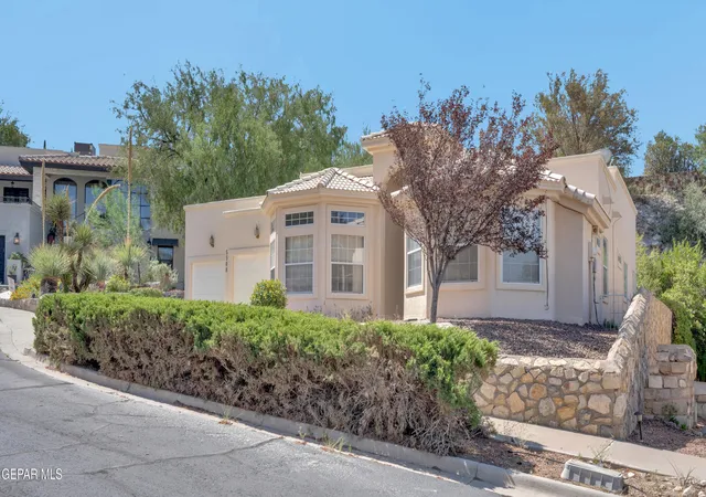 Photo 3 of Single family home for sale at 5508 Ventana Del Sol Dr, El Paso, TX 79912 | MLS# 949859 | Listing updated on 2026-10-17