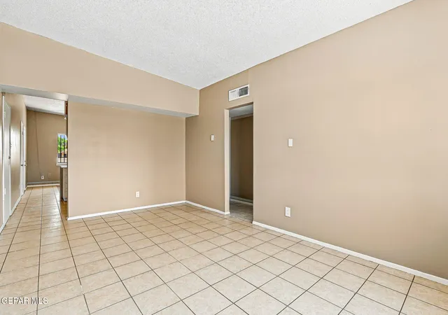 3rd image of 7193 Granite Rd, El Paso, TX 79915 | MLS# 949901