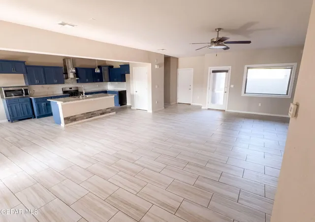Photo 3 of Single family home for sale at 2801 Maria Casas St, El Paso, TX 79938 | MLS# 949906 | Listing updated on 2026-09-17