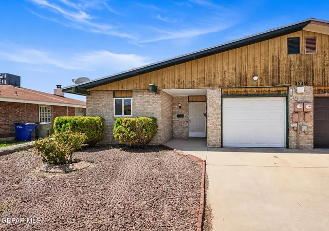 Photo 3 of Sale Pending at 3539 Blue Grove Ln #A, El Paso, TX 79936 | MLS# 950202 | Listing updated on 2026-09-05