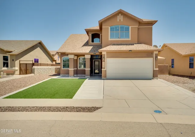 Photo 1 of Single family home for sale at 3132 Lookout Point Dr, El Paso, TX 79938 | MLS# 950129 | Listing updated on 2026-09-20