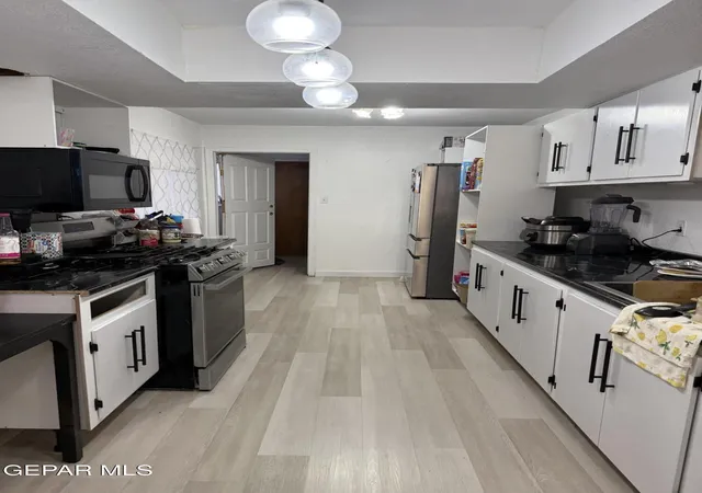 Photo 3 of Multi family home for sale at 3243 Isla Morada Dr, El Paso, TX 79925 | MLS# 950167 | Listing updated on 2026-09-08