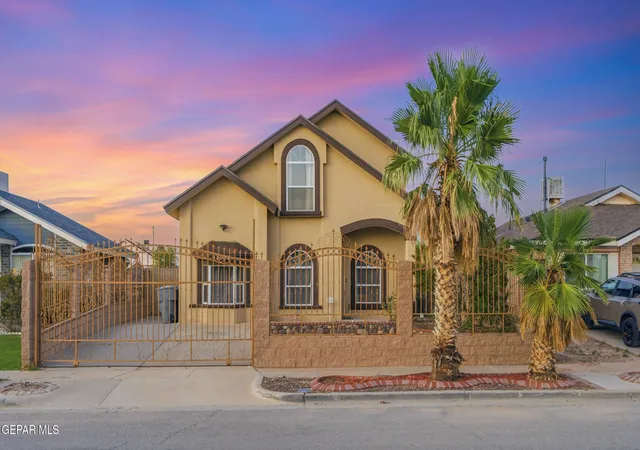 Photo 3 of Single family home for sale at 12064 Castle Keep Cir, El Paso, TX 79936 | MLS# 950143 | Listing updated on 2026-09-13